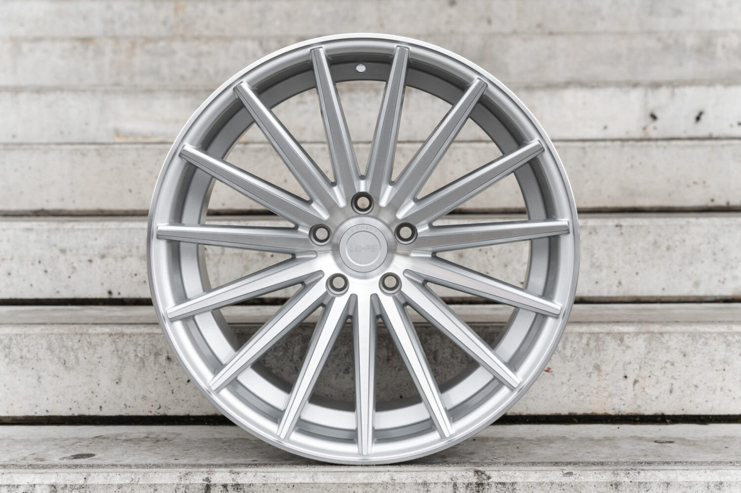 La Chanti Performance LC-P5 | 19" Inch | Machined Silver