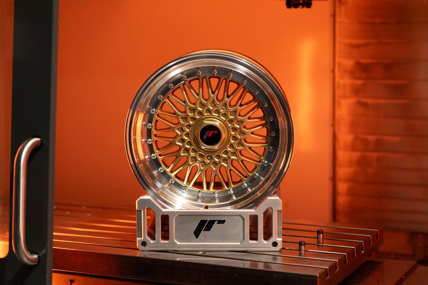 Japan Racing | JR9 | Gold - Machined Lip