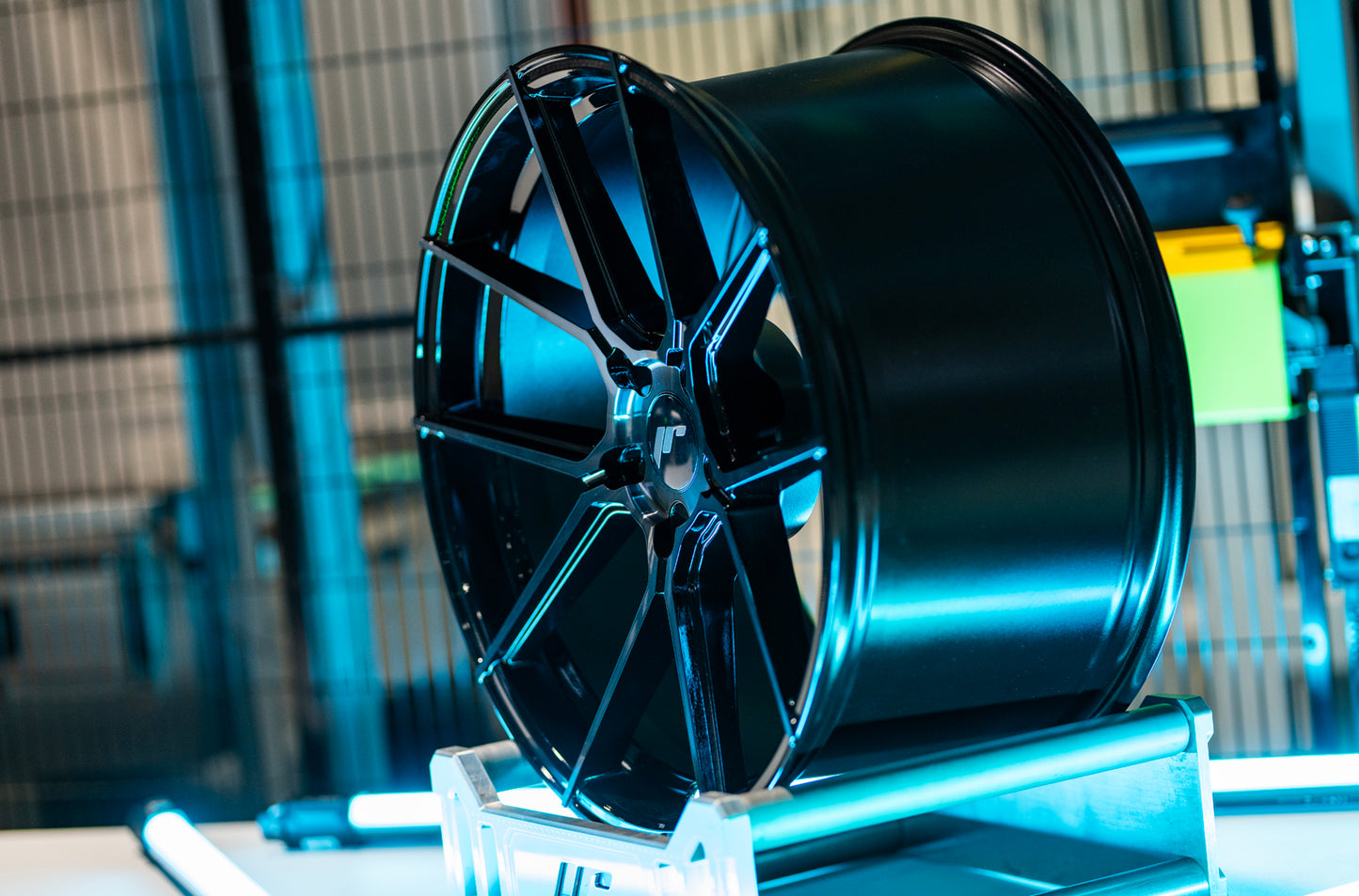 Japan Racing | JR30 | Black Machined Tinted Face