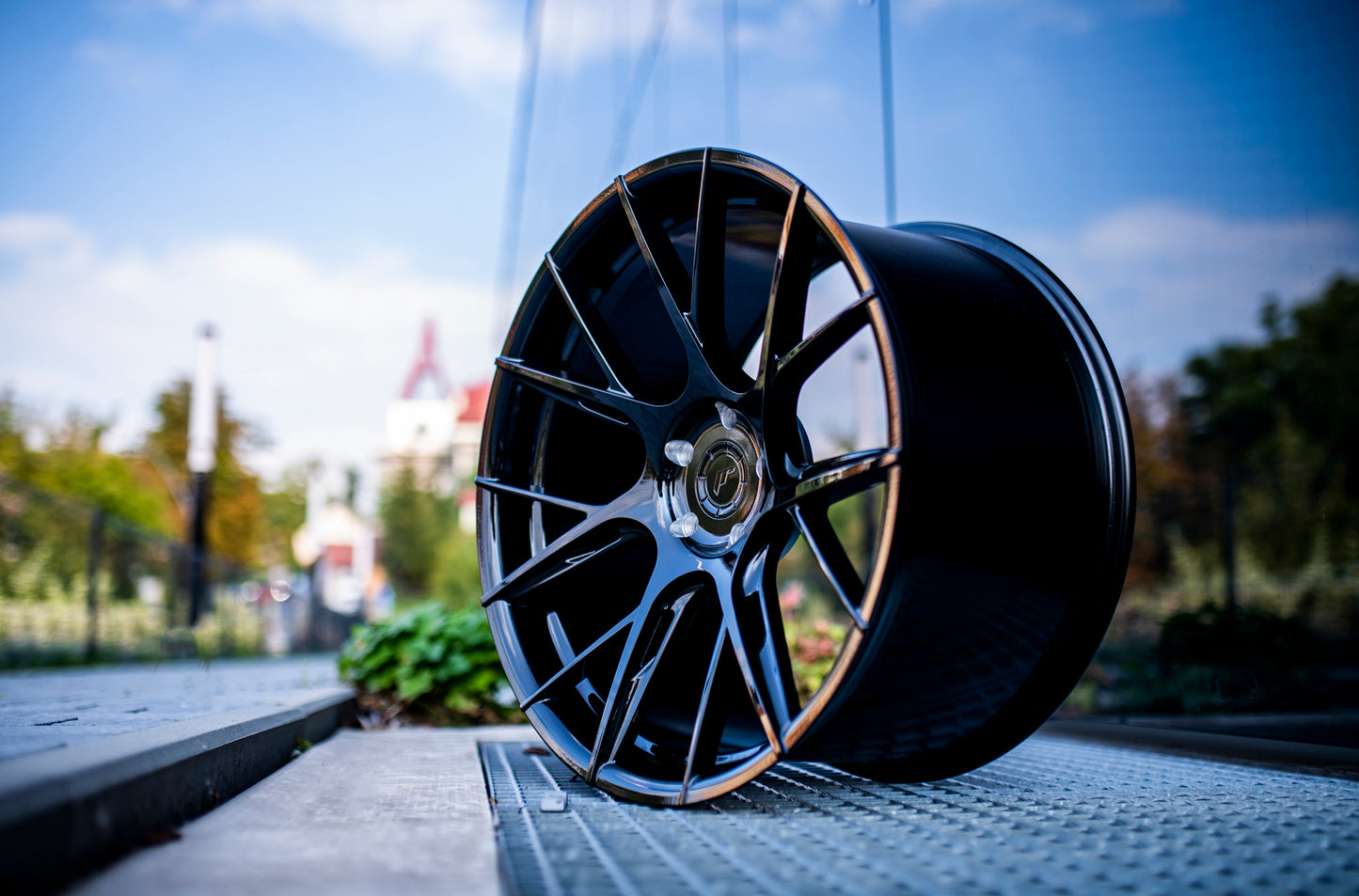 Japan Racing | JR42 | Platinum Black