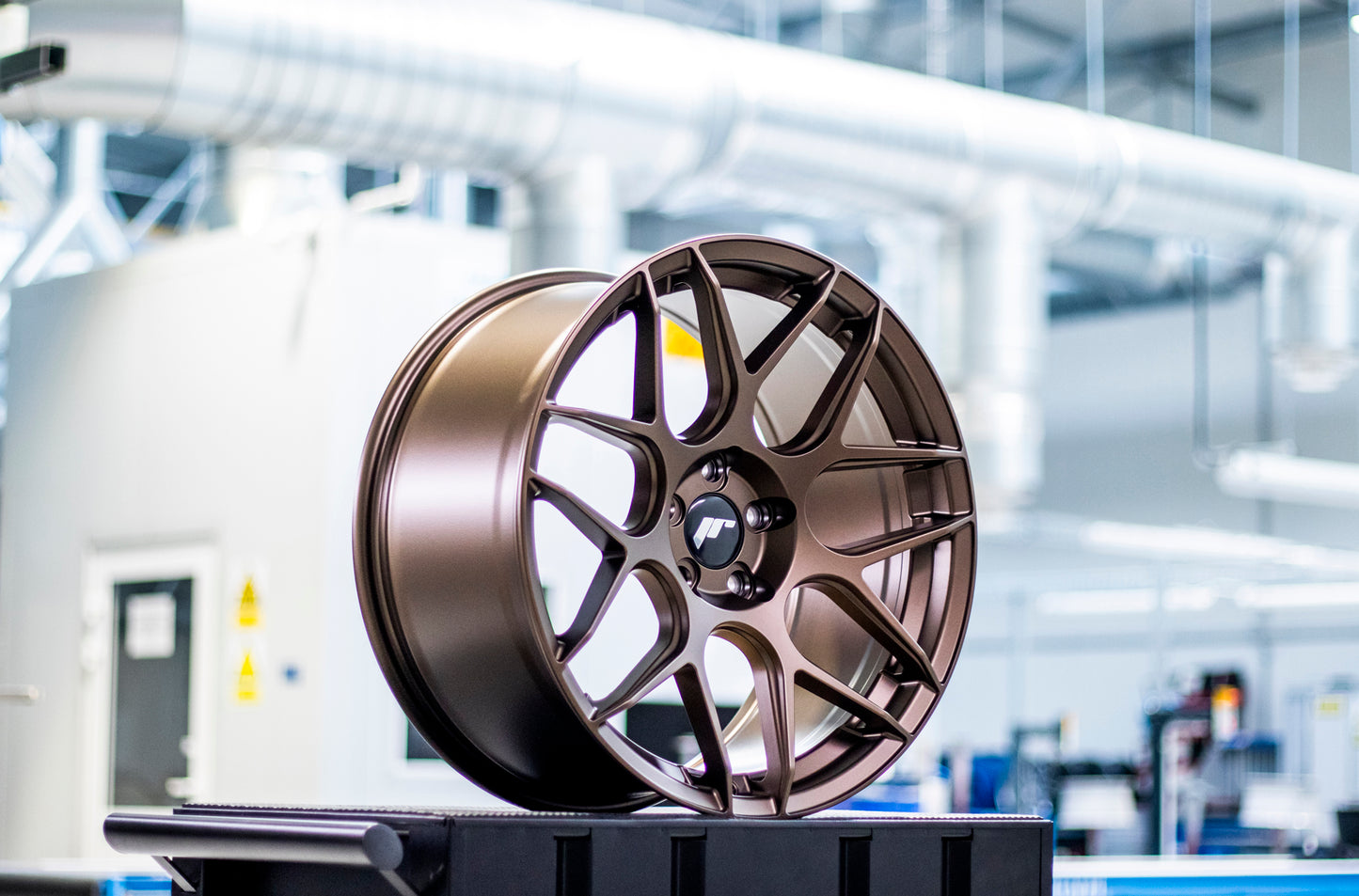 Japan Racing | JR18 | Matt Bronze