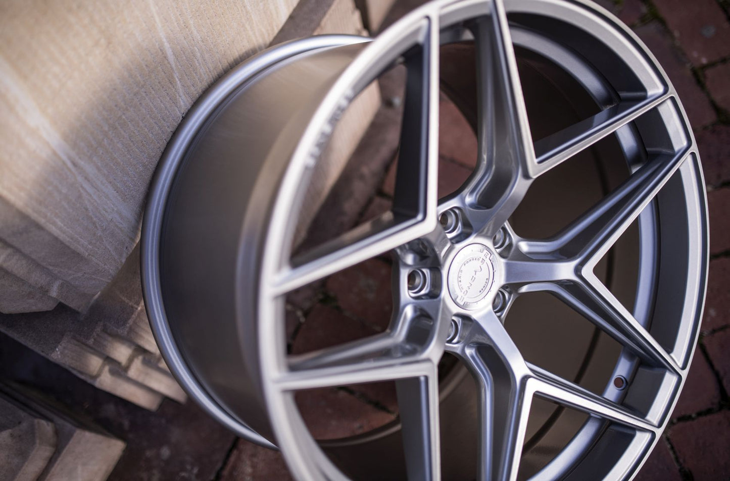 Concaver Wheels | CVR2 | Brushed Titanium